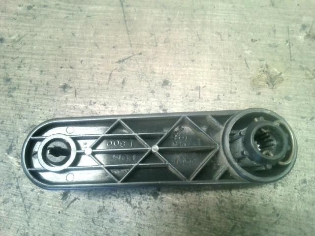 bontott FIAT ALBEA Ablaktekerő Kar (Pozíciófüggetlen)