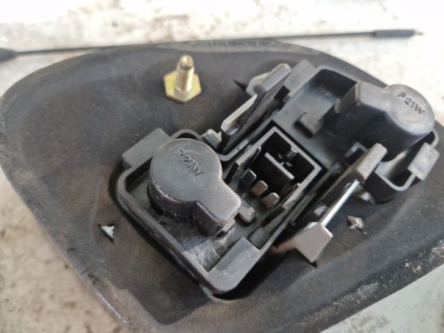 bontott FIAT ALBEA Bal Belső Hátsó Lámpa