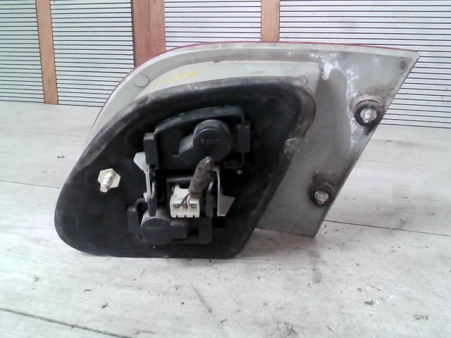 bontott FIAT ALBEA Bal Belső Hátsó Lámpa