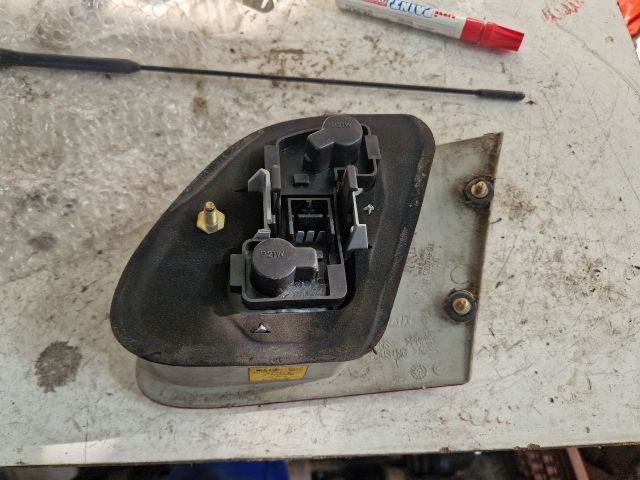 bontott FIAT ALBEA Bal Belső Hátsó Lámpa