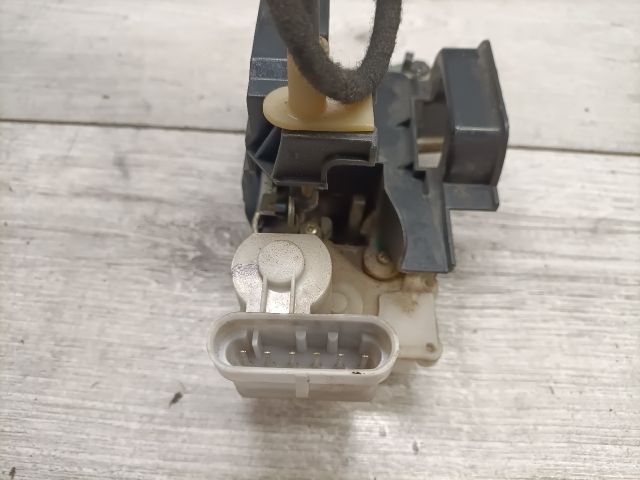 bontott FIAT ALBEA Bal első Ajtózár