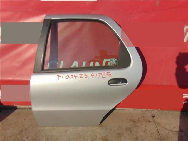 bontott FIAT ALBEA Bal hátsó Ajtó (Üres lemez)