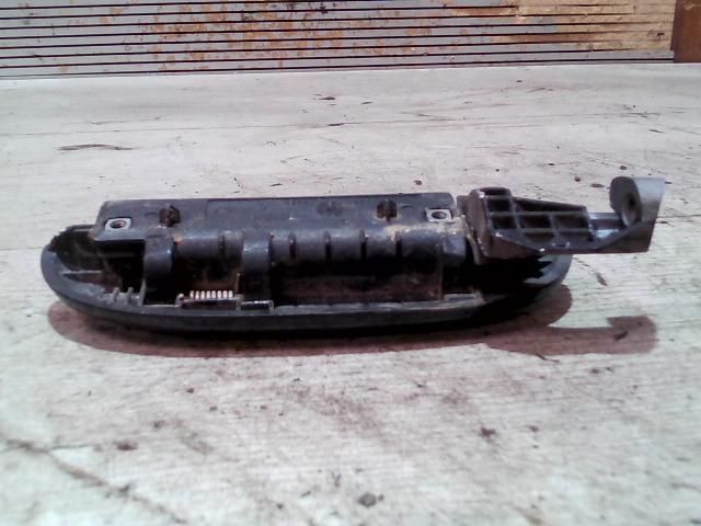 bontott FIAT ALBEA Bal hátsó Külső Kilincs