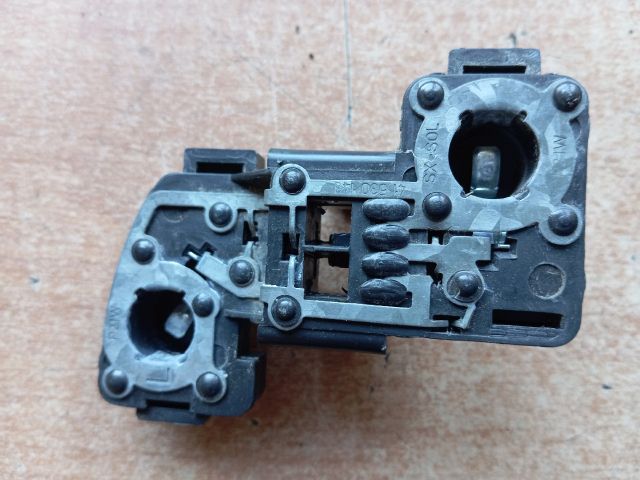 bontott FIAT ALBEA Bal Hátsó Lámpa Foglalat