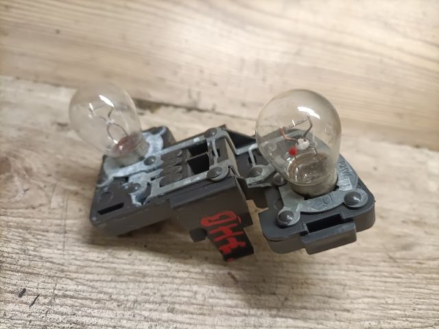 bontott FIAT ALBEA Bal Hátsó Lámpa Foglalat