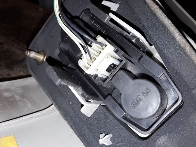 bontott FIAT ALBEA Bal Külső Hátsó Lámpa