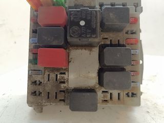 bontott FIAT ALBEA Biztosítéktábla Utastér