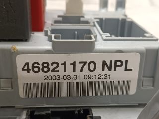 bontott FIAT ALBEA Biztosítéktábla Utastér