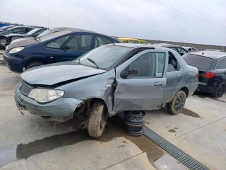 bontott FIAT ALBEA Csomagtérajtó (Üres lemez)