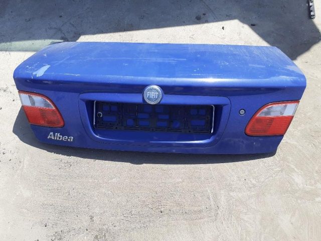 bontott FIAT ALBEA Csomagtérajtó (Üres lemez)