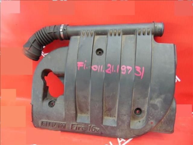 bontott FIAT ALBEA Felső Hűtőburkolat