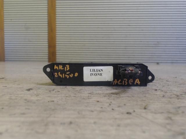 bontott FIAT ALBEA Fényszórómagasság Állító Kapcsoló