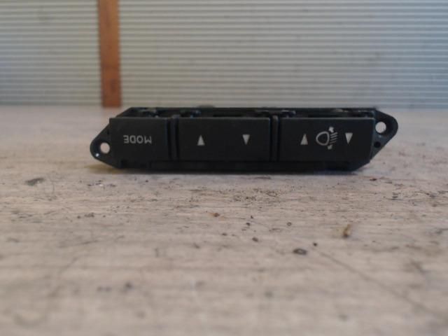 bontott FIAT ALBEA Fényszórómagasság Állító Kapcsoló