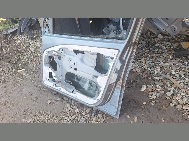bontott FIAT ALBEA Jobb első Ajtó (Üres lemez)