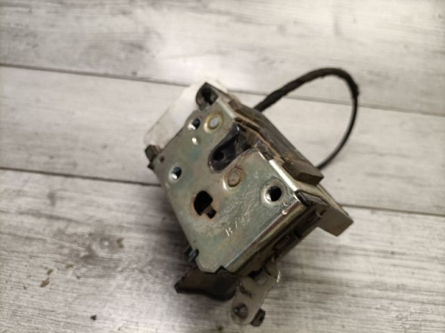 bontott FIAT ALBEA Jobb első Ajtózár