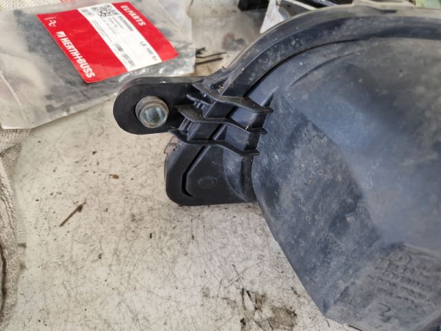 bontott FIAT ALBEA Jobb Fényszóró