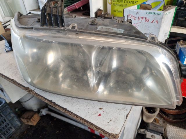 bontott FIAT ALBEA Jobb Fényszóró