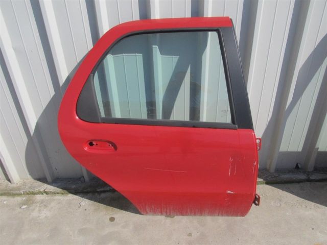 bontott FIAT ALBEA Jobb hátsó Ajtó (Üres lemez)