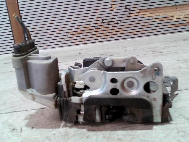 bontott FIAT ALBEA Jobb hátsó Ajtózár