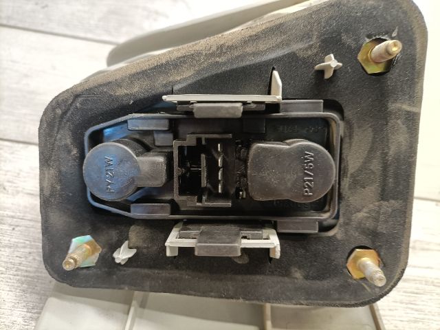 bontott FIAT ALBEA Jobb Külső Hátsó Lámpa