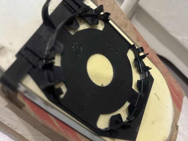 bontott FIAT ALBEA Jobb Tükörlap