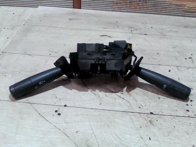 bontott FIAT ALBEA Komplett Kormánykapcsoló (Bajuszkapcsoló)