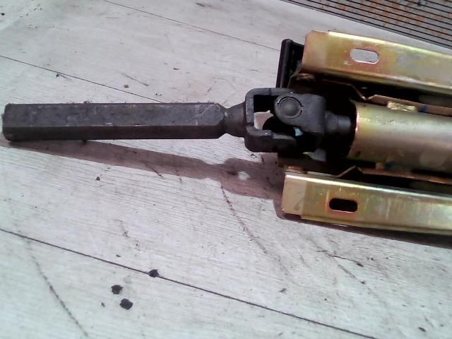 bontott FIAT ALBEA Kormányoszlop