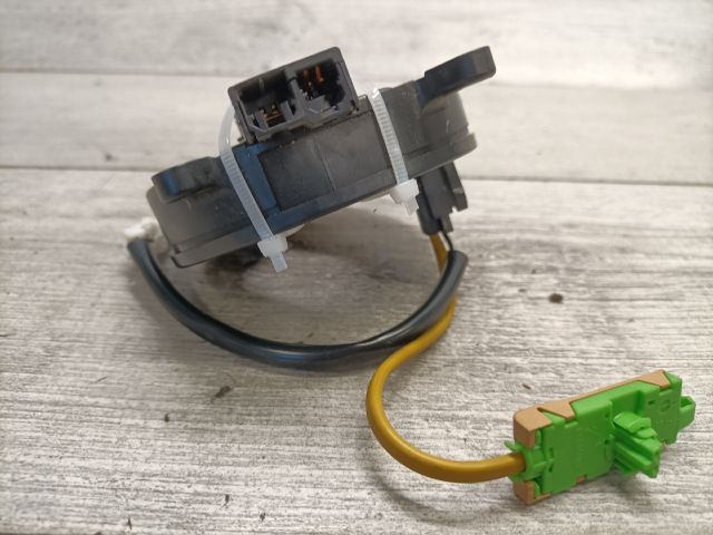 bontott FIAT ALBEA Légzsák Átvezető Szalagkábel