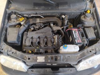 bontott FIAT ALBEA Motorháztető Szigetelés