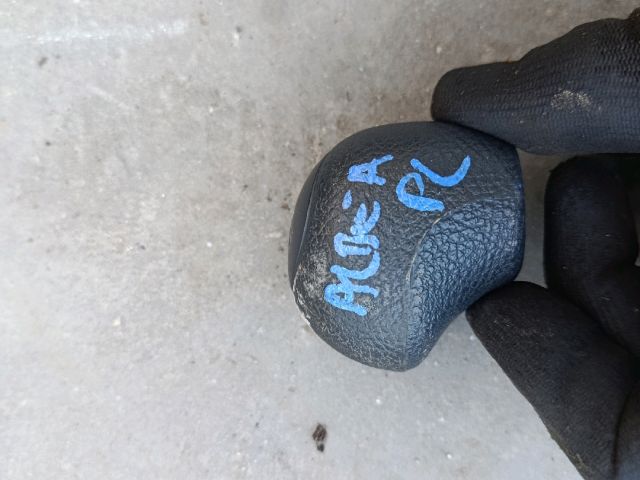 bontott FIAT ALBEA Váltógomb