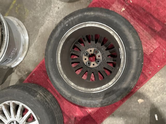 bontott FIAT  Alufelni Gumival (1 db)