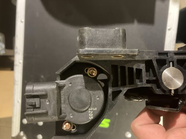 bontott FIAT BARCHETTA Gázpedál (Elektromos)