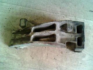 bontott FIAT BRAVA Generátor Tartó Bak