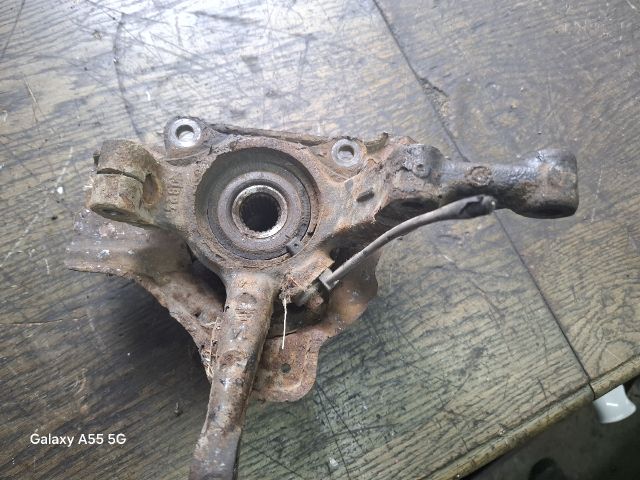 bontott FIAT BRAVA Jobb első Csonkállvány Kerékaggyal