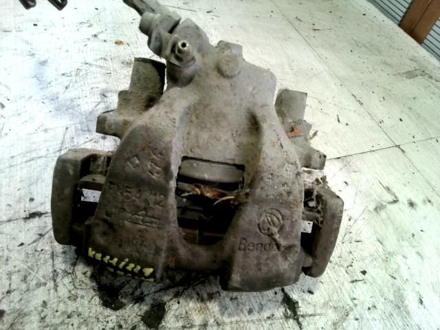 bontott FIAT BRAVA Jobb első Féknyereg Munkahengerrel