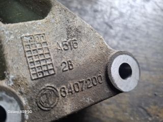 bontott FIAT BRAVA Motor Tartó Bak (Fém)