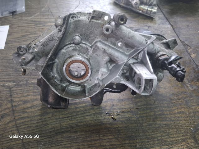 bontott FIAT BRAVA Olajszivattyú