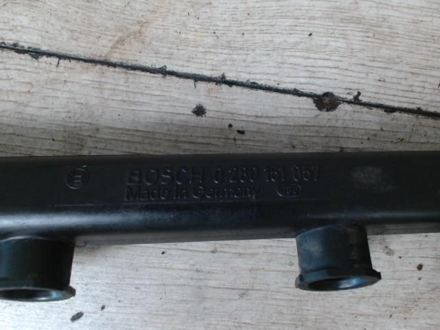 bontott FIAT BRAVA Porlasztó Sor / Híd