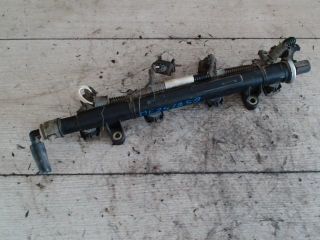 bontott FIAT BRAVA Porlasztó Sor / Híd