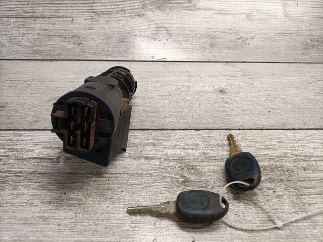 bontott FIAT BRAVA Gyújtáskapcsoló