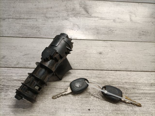 bontott FIAT BRAVA Gyújtáskapcsoló