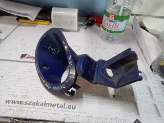 bontott FIAT BRAVA Jobb Ködlámpa Rács