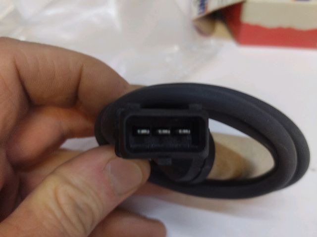 bontott FIAT BRAVA Főtengely Fordulatszám Jeladó