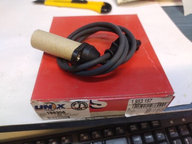 bontott FIAT BRAVA Főtengely Fordulatszám Jeladó