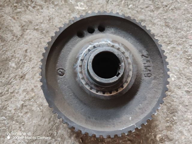 bontott FIAT BRAVA Főtengely Szíjtárcsa