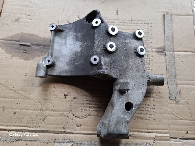 bontott FIAT BRAVA Motor Tartó Bak (Fém)