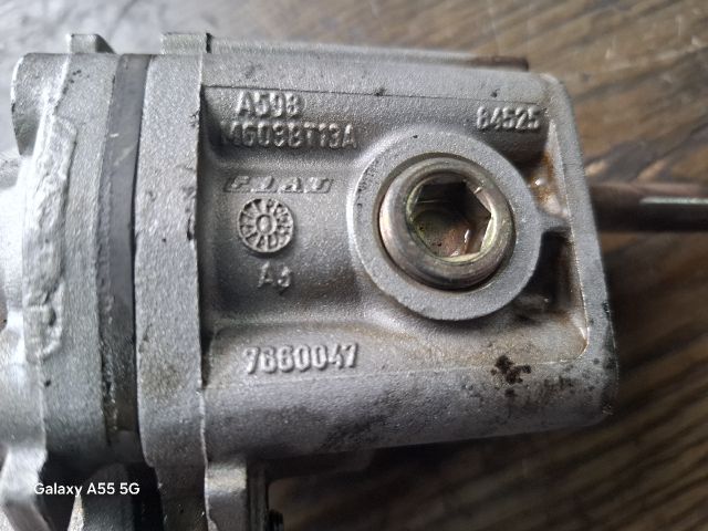 bontott FIAT BRAVA Olajszivattyú