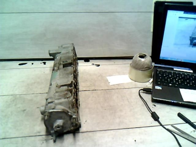 bontott FIAT BRAVA Vezérműtengely Házzal