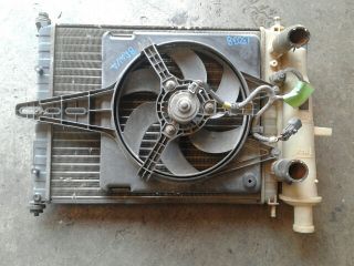 bontott FIAT BRAVA Vízhűtő Radiátor (Nem klímás)