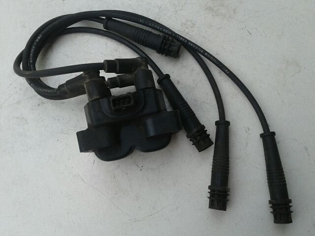 bontott FIAT BRAVA Gyújtáselosztó és Gyertya Kábel